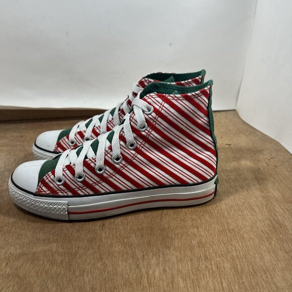 Converse Chuck Taylor All Star High Top Women’s size 6 Christmas - Picture 3 of 8